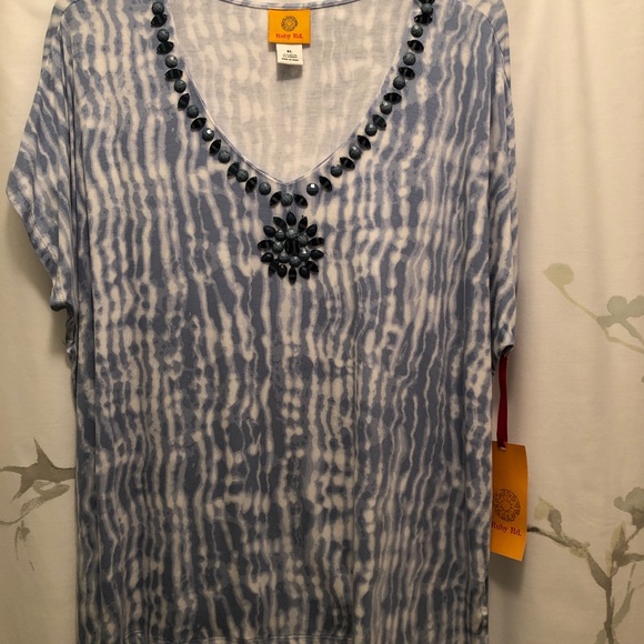 Ruby Rd Top - Picture 2 of 7